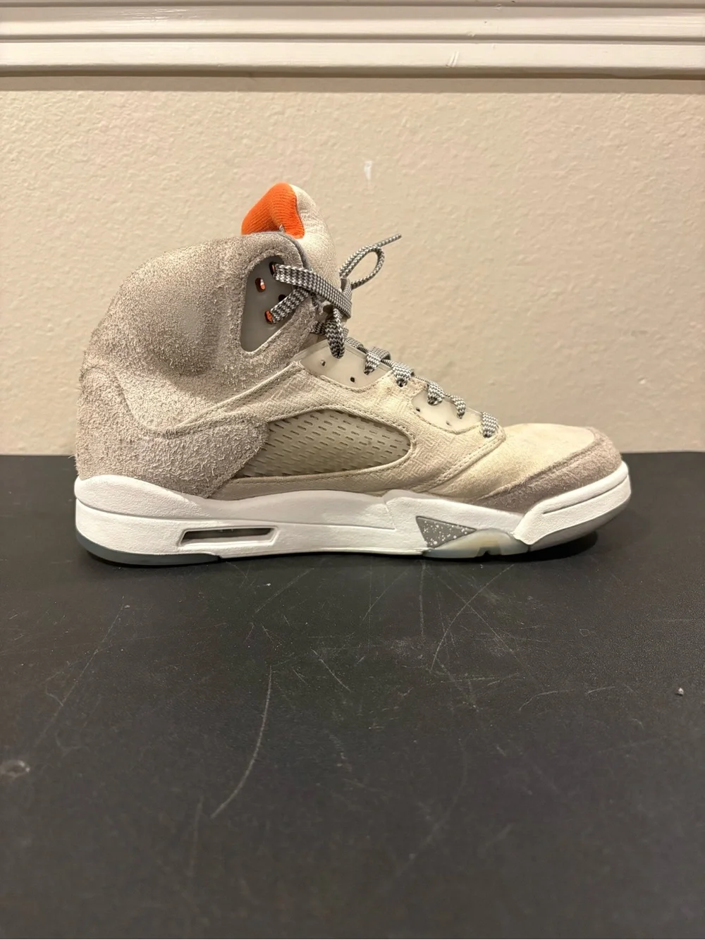 Air Jordan 5 Retro SE Craft Light Orewood Brown FD9222-180 Size 9 Men No Insoles